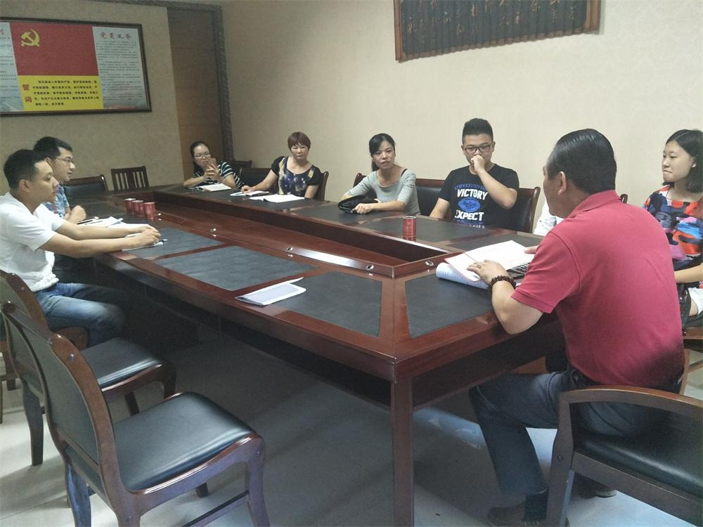 福建易順建筑工程有限公司2017年第一屆：“金秋助學，學子圓夢，誠信你我，感恩社會”