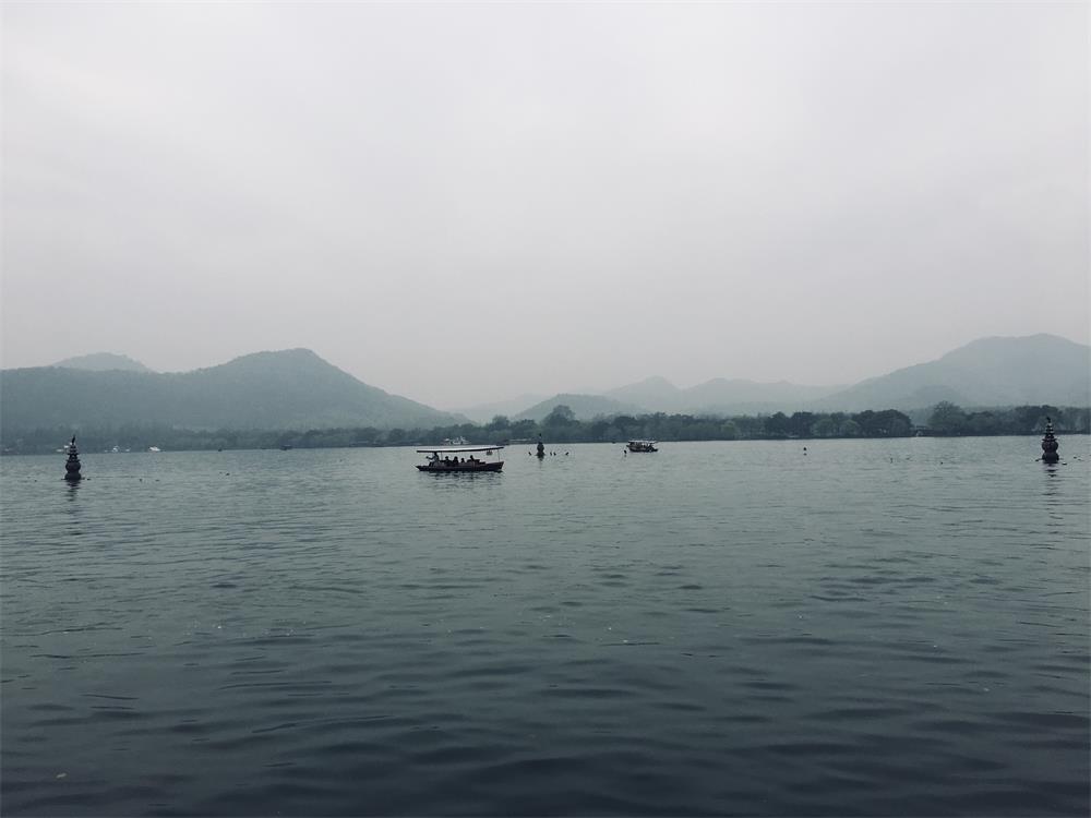 三·八婦女節(jié)公司組織杭州、烏鎮(zhèn)三日游