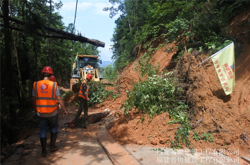 福建易順,晉恒建設,奔走于災后重建前線