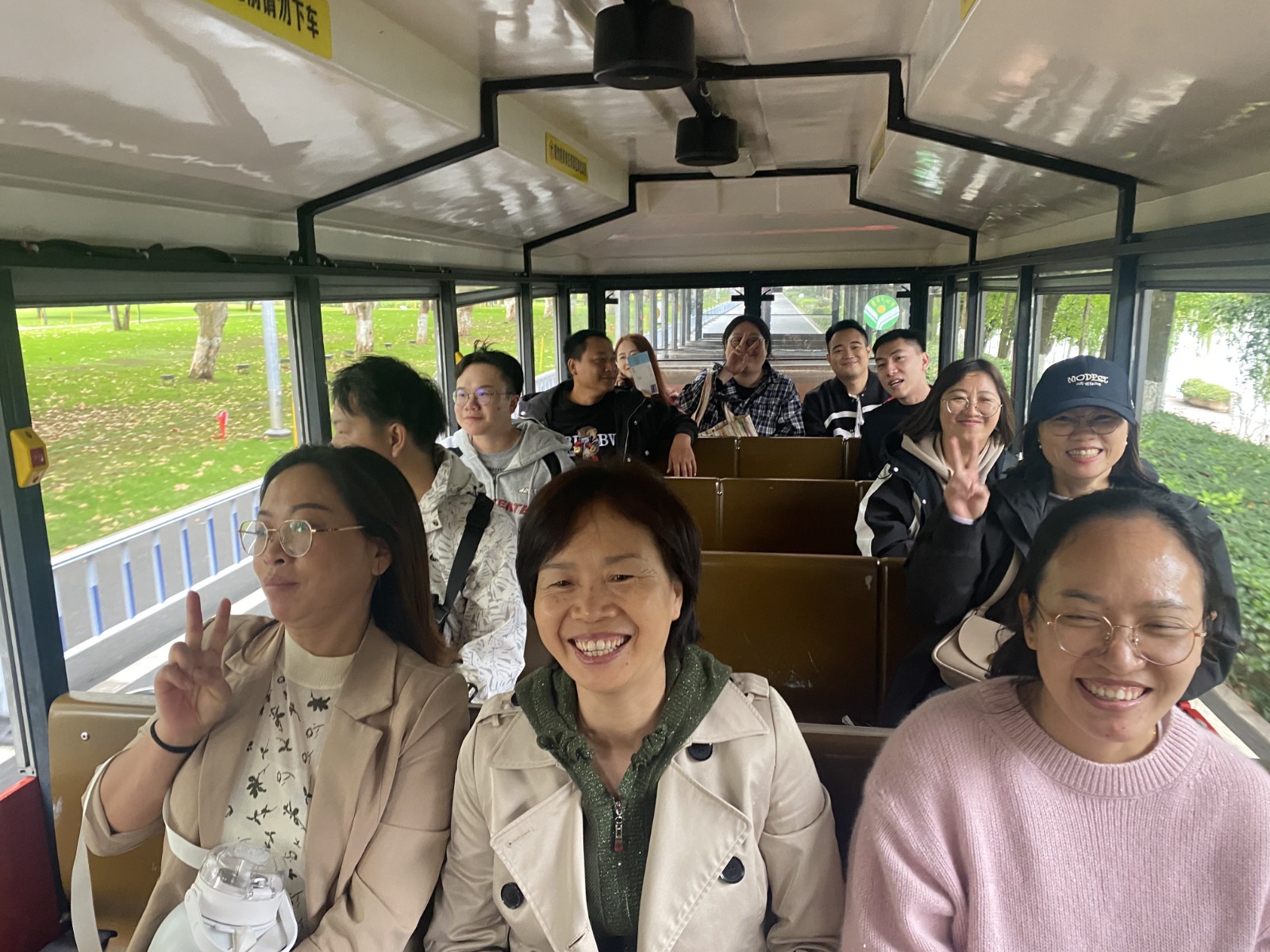 易順建工集團(tuán)有限公司5天湖南團(tuán)建旅行圓滿(mǎn)結(jié)束！