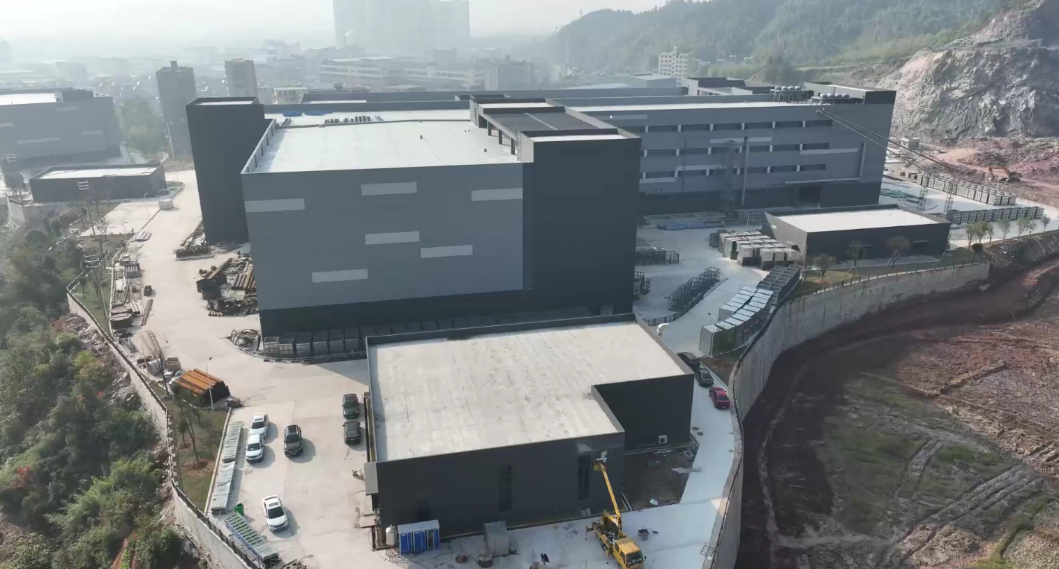 福建松溪經(jīng)濟(jì)開發(fā)區(qū)東園新型紡織專業(yè)園標(biāo)準(zhǔn)化廠房項(xiàng)目一期已完工,準(zhǔn)備驗(yàn)收