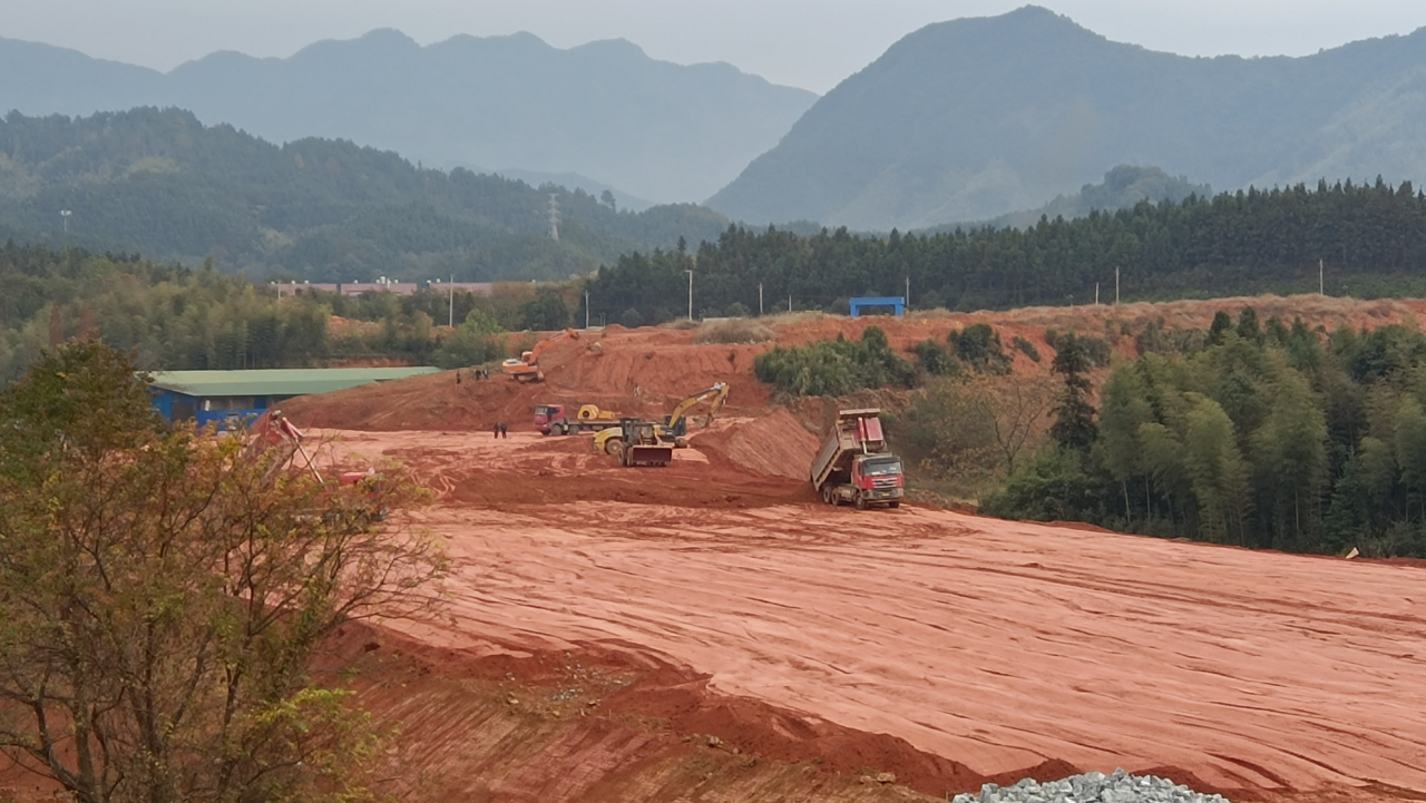 建設(shè)正酣!三和循環(huán)經(jīng)濟(jì)產(chǎn)業(yè)園奮戰(zhàn)持續(xù)發(fā)力