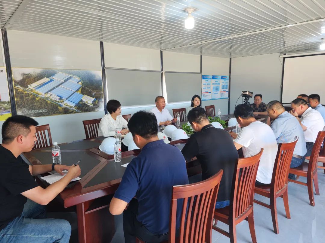 【爭優(yōu) 爭先 爭效】縣委書記張行書親臨指導(dǎo)，助力三和循環(huán)經(jīng)濟(jì)產(chǎn)業(yè)園標(biāo)準(zhǔn)化廠房建設(shè)項(xiàng)目提速