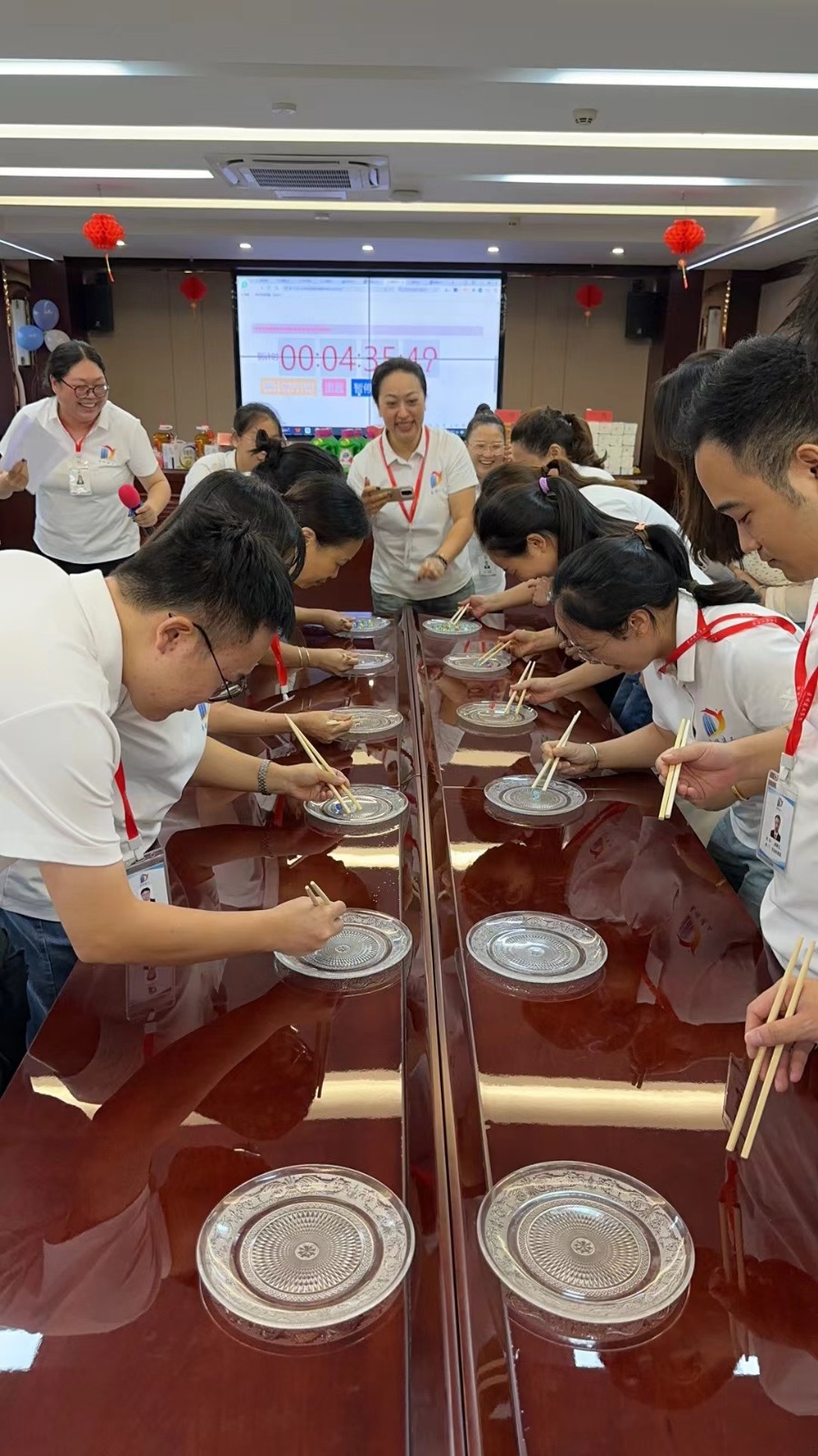 “易聚中秋團圓意,順啟事業(yè)新篇章”易順建工集團2024年中秋活動圓滿舉行