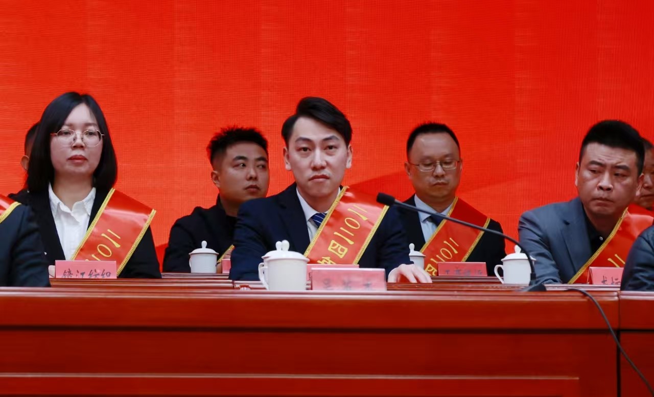 喜報(bào)!易順建工集團(tuán)榮獲“松溪縣2024年度納稅貢獻(xiàn)企業(yè)”稱號(hào)