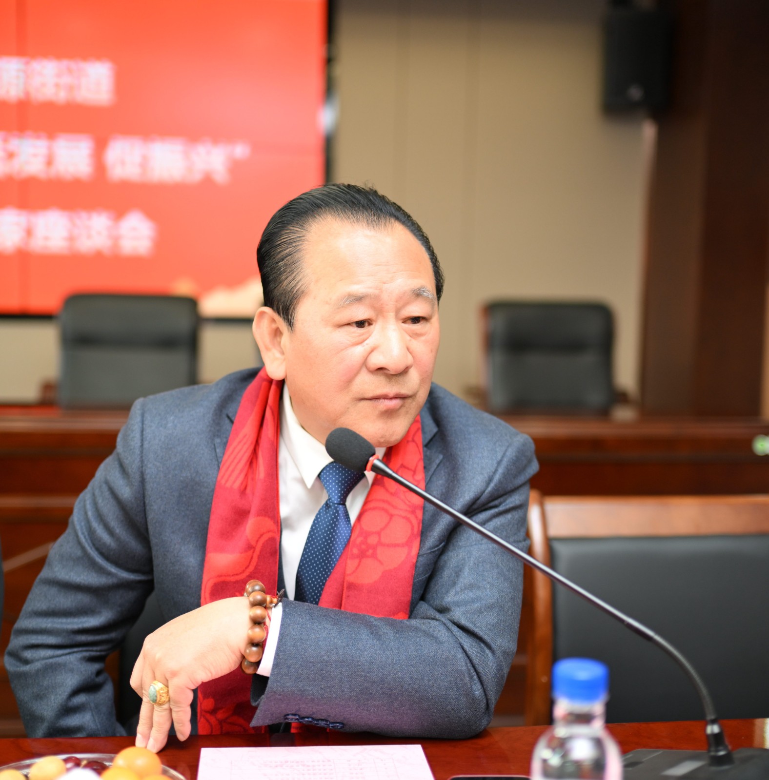 易順建工集團有限公司參加松源街道“迎新春 話發(fā)展 促振興”企業(yè)家座談會