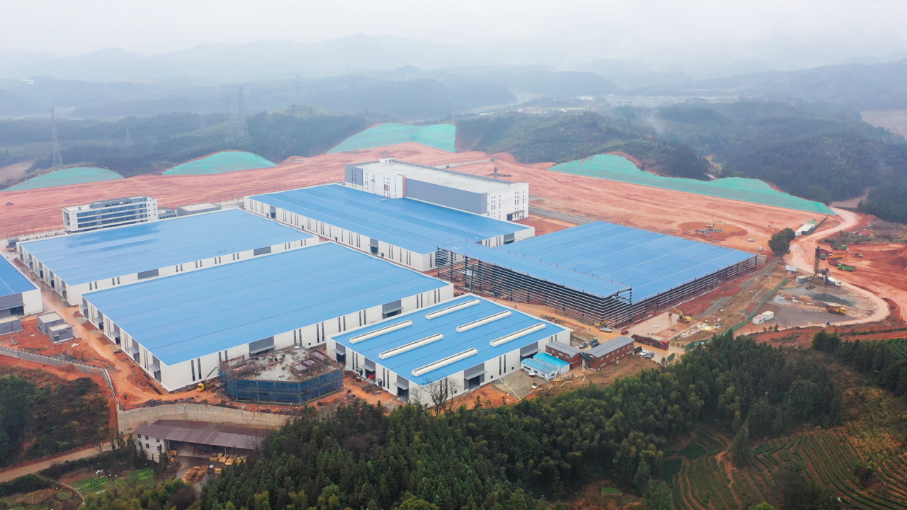 松溪縣三和循環(huán)經(jīng)濟產(chǎn)業(yè)園標(biāo)準(zhǔn)化廠房和基礎(chǔ)設(shè)施提升項目建設(shè)“分秒必爭”