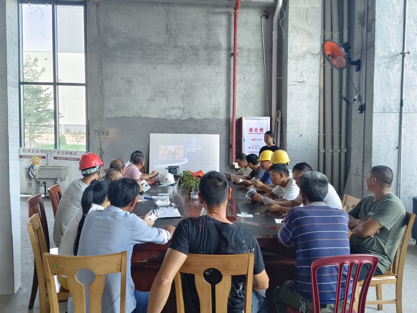 強(qiáng)化工傷預(yù)防培訓(xùn)，織密安全防護(hù)網(wǎng)